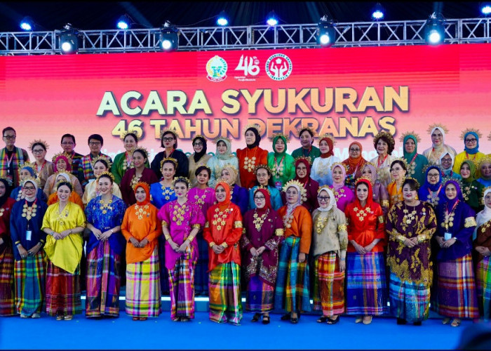 Selvi Gibran Ajak Pengurus Dekranas - Dekranasda Fokus  Pembinaan Berkualitas Perajin Indonesia 