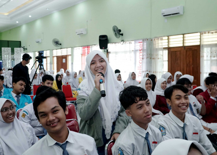 Telkomsel Rampungkan Internet FIBFEST Series 9, Sasar 10.000 Pelajar dan Guru