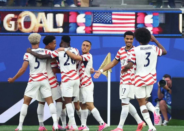Laga Perdana Grup D : The Yanks Bantai Paraguay 4-1