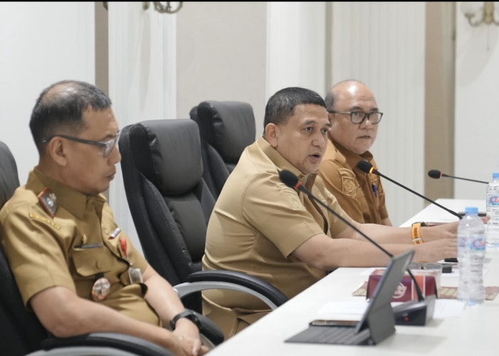 Pemkot Benahi Layanan Perizinan, Munafri: Tidak Ada Lagi Calo dan Uang Pelicin