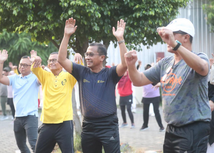 Dirut BPJS Kesehatan setelah Ikut Senam Dahlan Iskan: Bisa Turunkan Risiko Serangan Jantung dan Diabetes