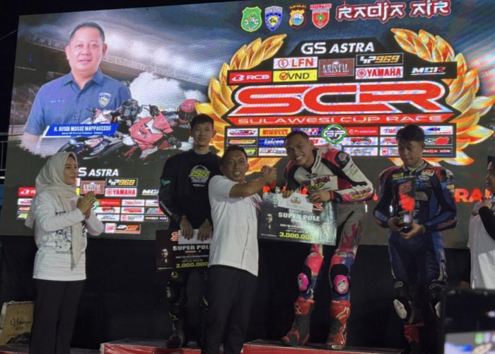 Totalitas Bupati  Sidrap Dukung Otomotif:   Balap Motor dan UMKM Tumbuh Bersama di Sulawesi Cup Race