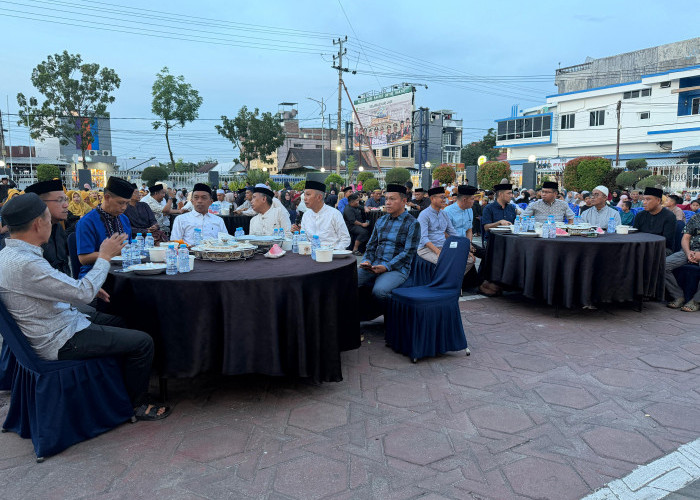 Bupati Sidrap Tutup Kegiatan Safari Ramadhan di Masjid Raya 