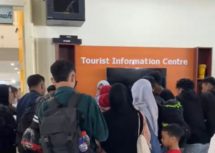 Puluhan Penumpang Sriwijaya Air Terlantar di Ternate, Bagasi Tertinggal di Makassar