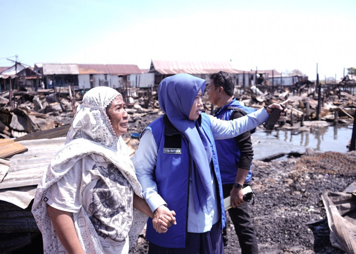 Fatma Wahyuddin Salurkan Bantuan untuk Warga Terdampak Kebakaran di Tallo