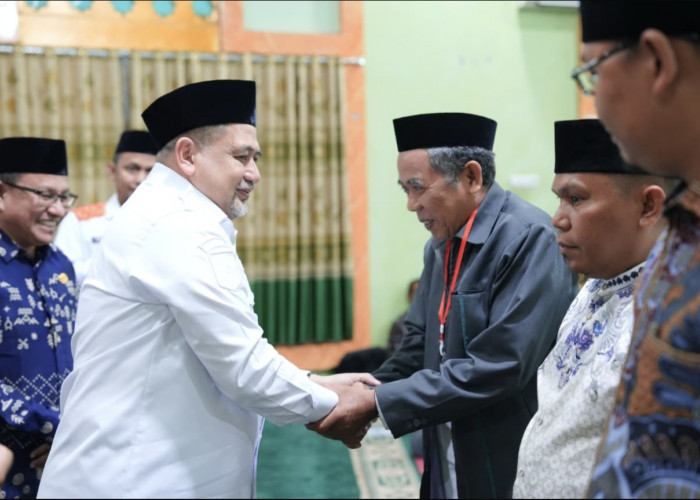 140 Peserta Berebut 103 Kursi Imam Kelurahan, Appi: Jangan Loloskan Titipan