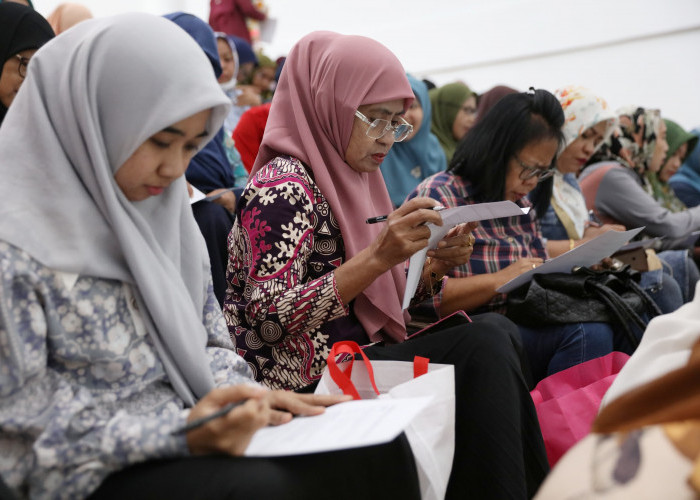 Pelaku UMKM Kota Makassar Dibekali Literasi Keuangan dan Digital