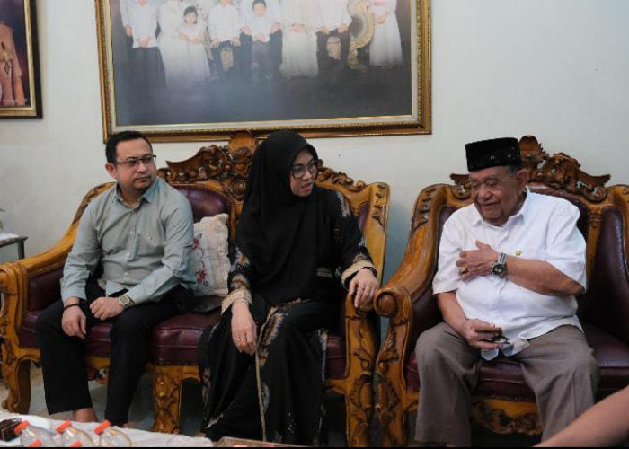 Perkuat Silaturrahmi, Bupati Talenrang Sambangi Kediaman Tokoh Masyarakat Gowa