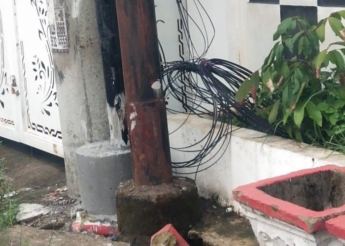 Asal Tancap Tiang! Dishub Takalar Tegaskan My Republic Belum Kantongi Andal Lalin