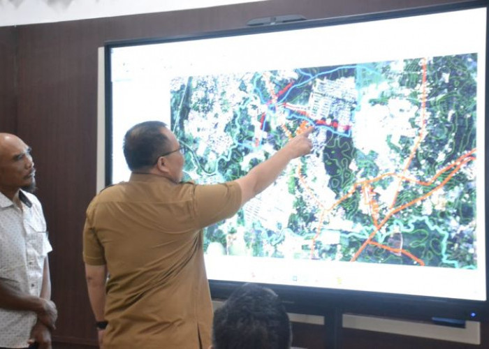 Pemkab Maros Janji Bangun Saluran Pembuangan Induk Tuk Atasi Banjir di Kawasan Perumahan Moncongloe