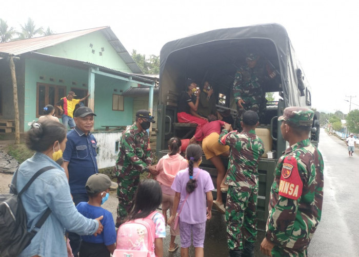 Erupsi Gunung Ibu Terus Berlanjut, Pengungsi Mencapai 664 Jiwa