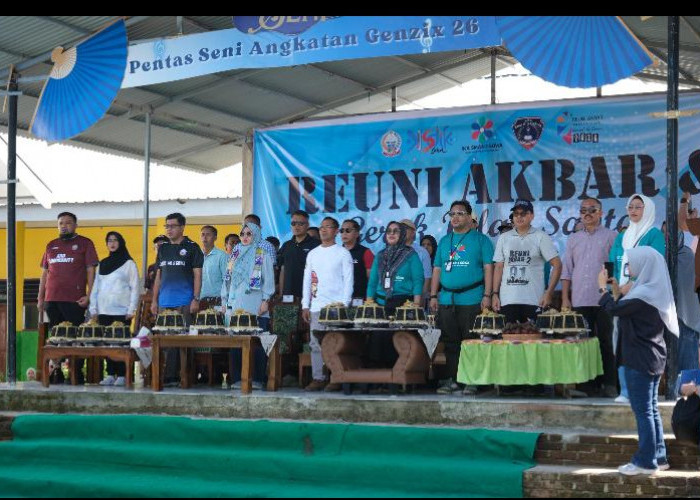 Reuni Akbar SMAN 3 Gowa, Bupati Talenrang : Momen Perkuat Ikatan Kebersamaan