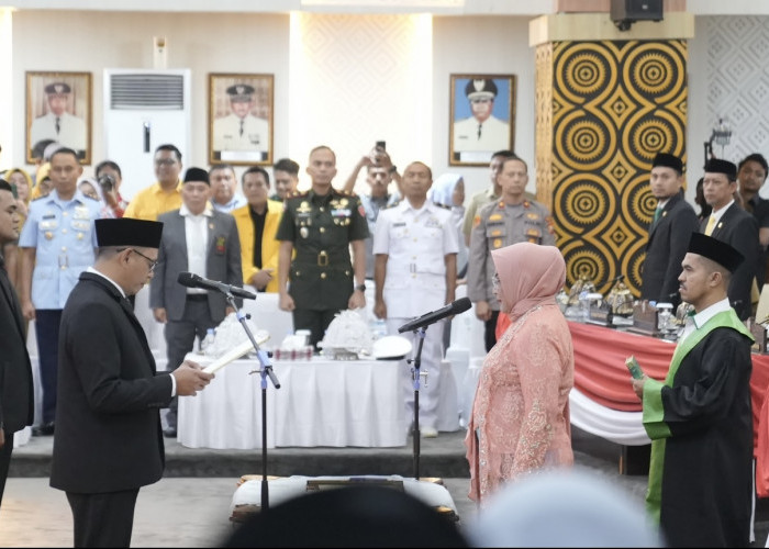 Apiaty Amin Syam Resmi Dilantik PAW Anggota DPRD Kota Makassar