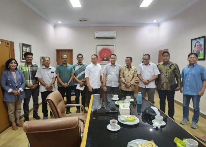 Pemkab Bone Gandeng PT Semen Tonasa Bangun Pabrik RDF