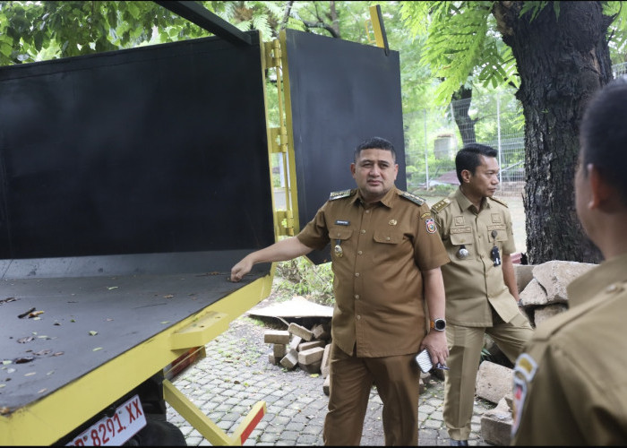 Tingkatkan Layanan, Pemkot Makassar Tambah 76 Armada Pengangkut Sampah
