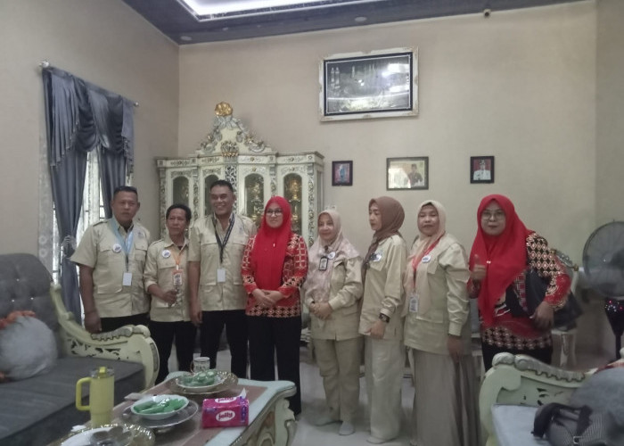Wadah Silaturrahmi, Bupati Talenrang Sebut Reuni Sekolah Selalu Mengasyikkan