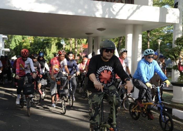 Wali Kota Munafri Lepas Komunitas  Brompton Day Out, Makassar Siap Sambut Ribuan Tamu