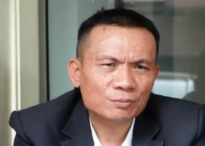 Rismon Hasiolan Sianipar Bantah Tudingan Ada yang Mendanai Pergerakan Penggugat Ijazah Jokowi  