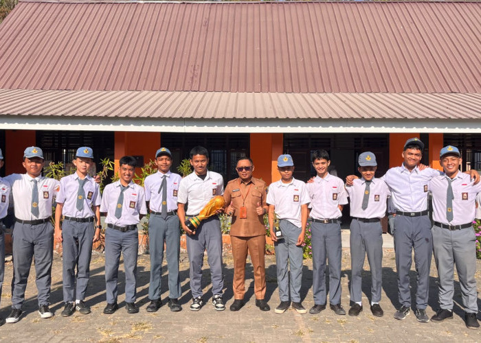 Tim Sport Club SMAN 6 Gowa Kampiun Turnamen Mini Soccer SMA Sederajat