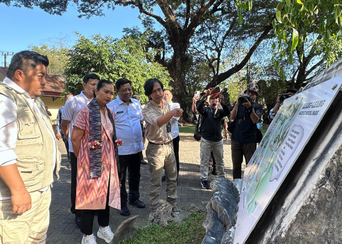 Wamenpar Ni Luh Puspa Ajak Anak Muda Turut Aktif Kembangkan Pariwisata di Geopark Maros Pangkep