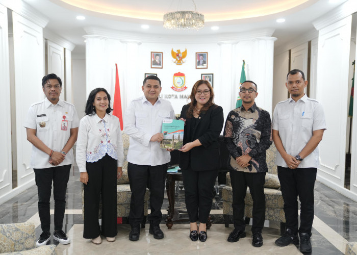 Pemkot Makassar Jajaki Kerjasama Bidang Pendidikan dengan Cambridge University Press and Assessment