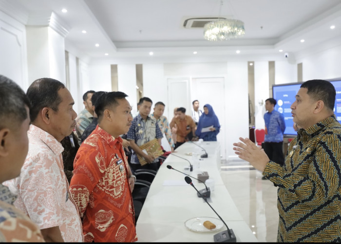 Salah Satu Program Prioritas, Appi Tekankan Camat Segara Wujudkan Urban Farming 