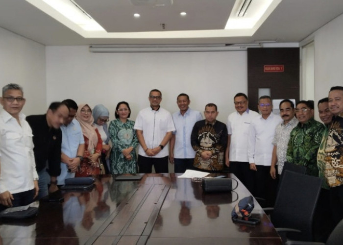 Bapemperda DPRD Sulsel Konsultasi ke Kemendagri Bahas Ranperda di Luar Propemperda 2025