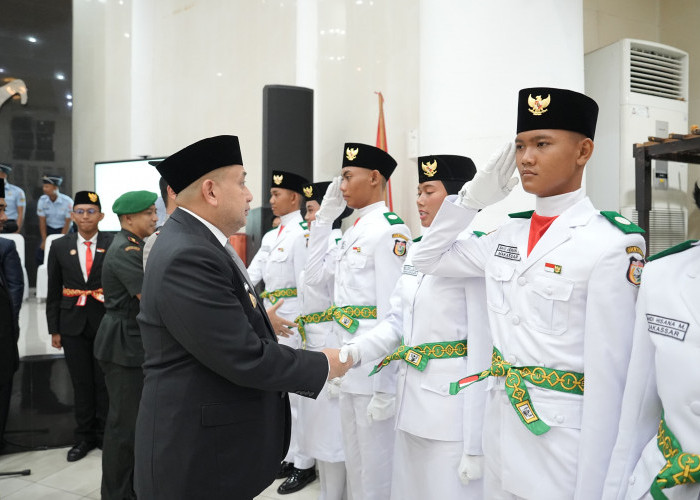 Appi kukuhkan 70 Paskibraka Makassar untuk Upacara HUT RI ke-81