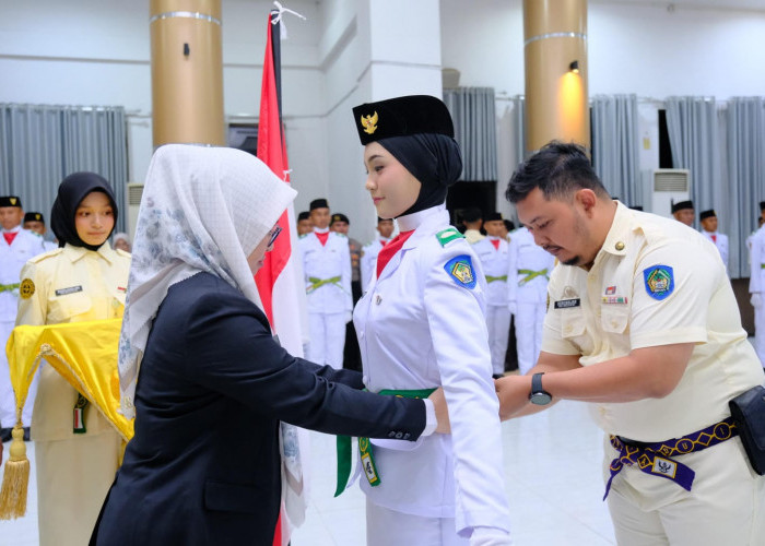 Kukuhkan Paskibraka Gowa, Bupati Talenrang Harap Upacara Kemerdekaan Berjalan Lancar