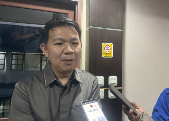 MPLS Segera Berakhir, DPRD Makassar Desak Pemkot Percepat Penyaluran Seragam Sekolah Gratis