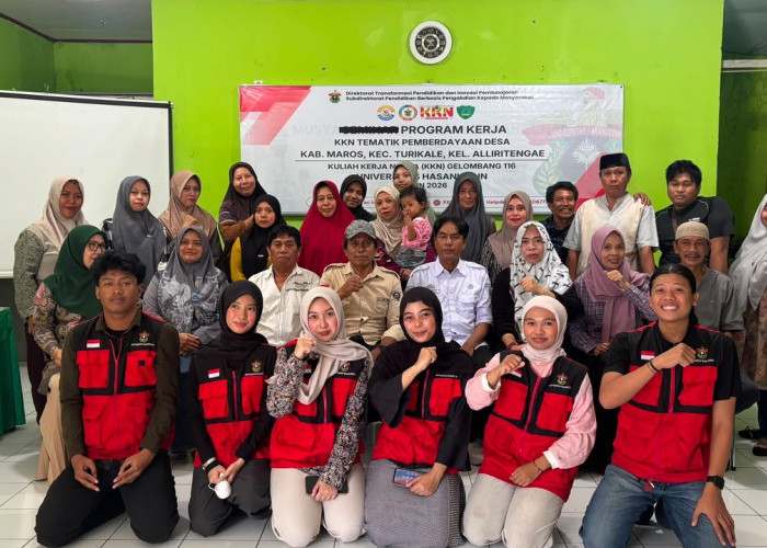 Pelaku UMKM Alliritengae Belajar Buat QRIS, Siap Layani Transaksi Digital