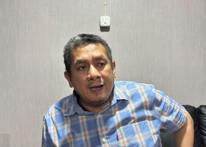 SPMB 2026 Dibuka Hari Ini, Ketua Komisi C DPRD Makassar Azwar Rasmin: Jangan Ada Lagi Siswa Tak Terakomodasi