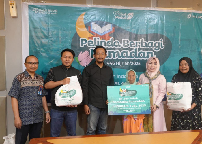 Tebar Kebahagiaan Ramadan, Pelindo Regional 4 Bagik 553 Paket Sembako untuk Warga dan Panti Asuhan di Makassar