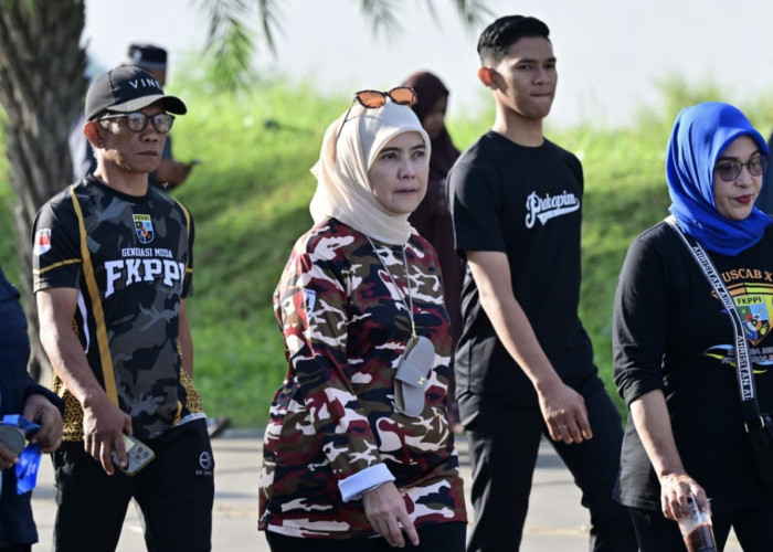 Aliyah Mustika Ilham Hadiri Jalan Sehat Silaturahmi KBPP Polri–FKPPI Sulsel