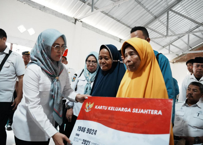 Program One Day One District, Bupati Gowa Kawal Bansos Warga Miskin 