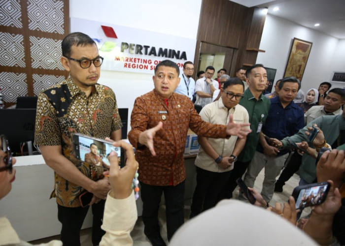 Urai Antrean BBM, Pemkot Makassar Akan Berlakukan Truk dan Bus Antre Pukul 21.00–05.00 WITA