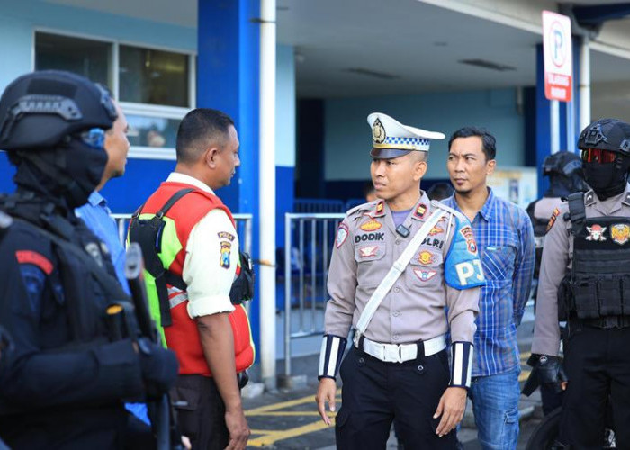 Sambut Pembentukan Satgas Premanisme, Ekonom Peringatkan Tiga Hal Ini