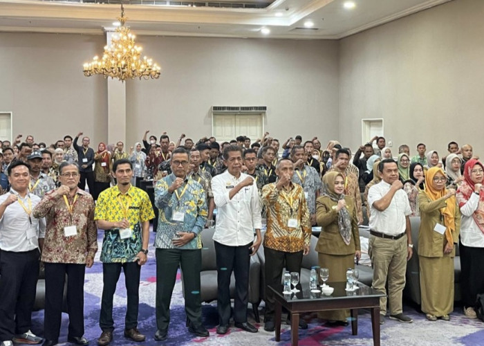 Menuju Indonesia Emas 2045, Pelatihan Budidaya Sawit Hadir di Makassar