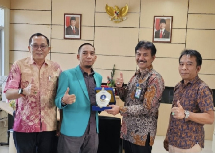Kolaborasi UIT dan Politeknik ATI Makassar Dorong Transformasi Digital dan Green Economy
