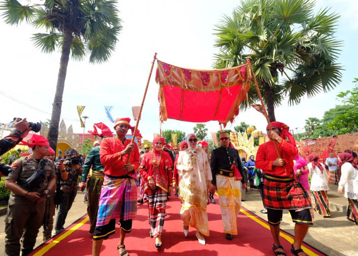 Usung Semangat Kebersamaan, HJG ke-705 Bertabur Penghargaan dan Performa Seniman Lokal