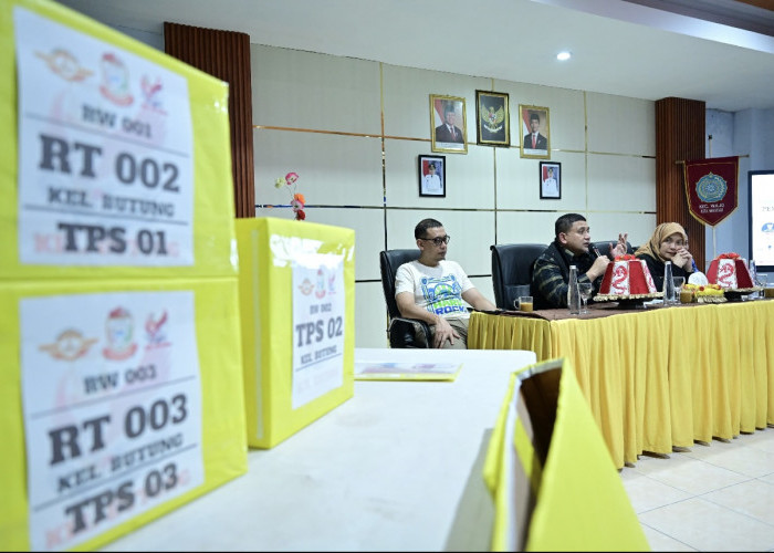 Pastikan Pemilihan RT/RW Kondusif, Appi–Aliyah Pantau Kesiapan di Kecamatan Wajo