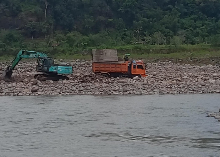 Disorot, Aktivitas Penambangan Ilegal di Sungai Jeneberang Makin Menjadi-jadi