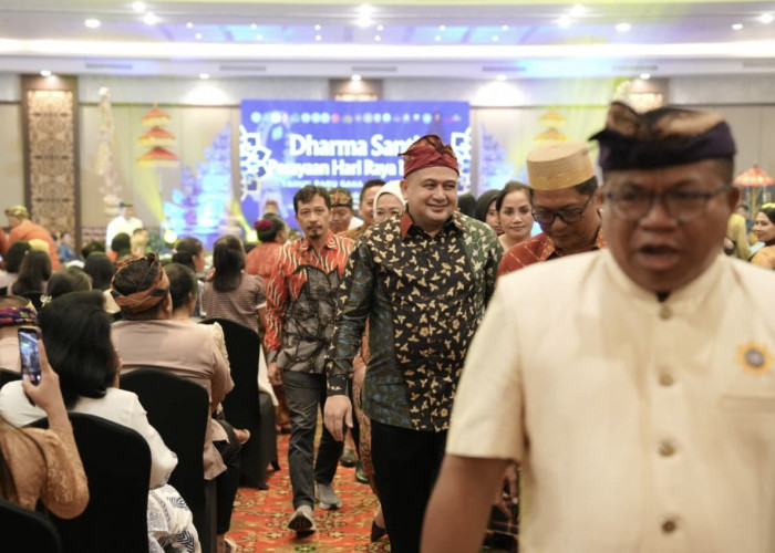 Hadiri Dharma Santi Nyepi, Wali Kota Munafri Tekankan Toleransi sebagai Kekuatan Pembangunan 