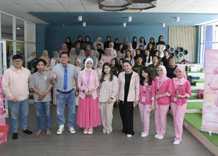 Dari SMAN 12 Hingga Unibos dan Unhas, CitraCosmetic dan Glad2Glow Cetak Generasi Percaya Diri