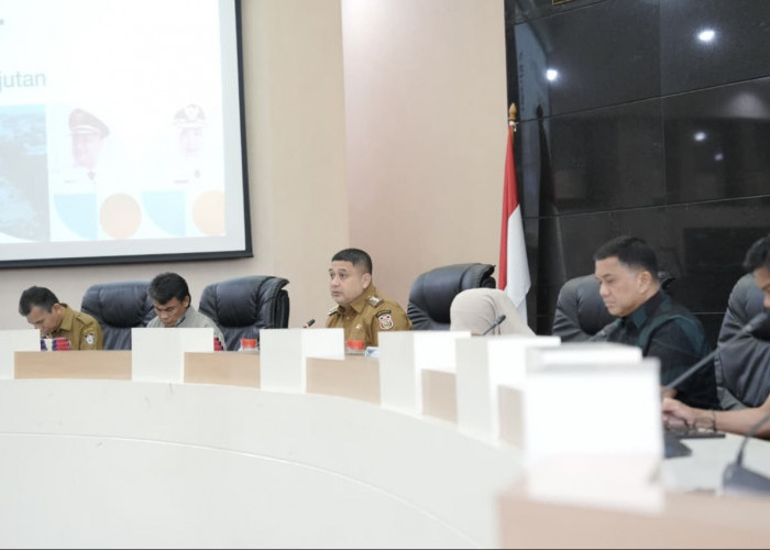 Rakor Persampahan, Appi Warning Lurah Tak Disiplin: Jangan Jadi 