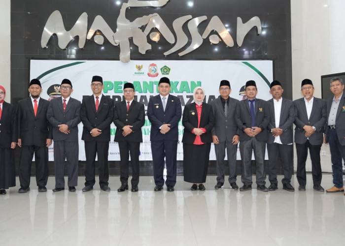 Appi Resmi Lantik Pimpinan BAZNAS Kota Makassar Periode 2026–2031