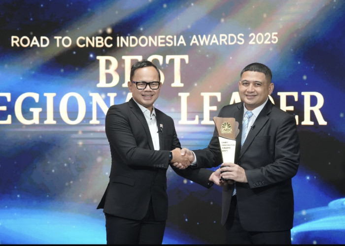 Torehkan Prestasi Nasional,Munafri Dinobatkan Kepala Daerah Terbaik 2025 di Ajang CNBC Indonesia Awards