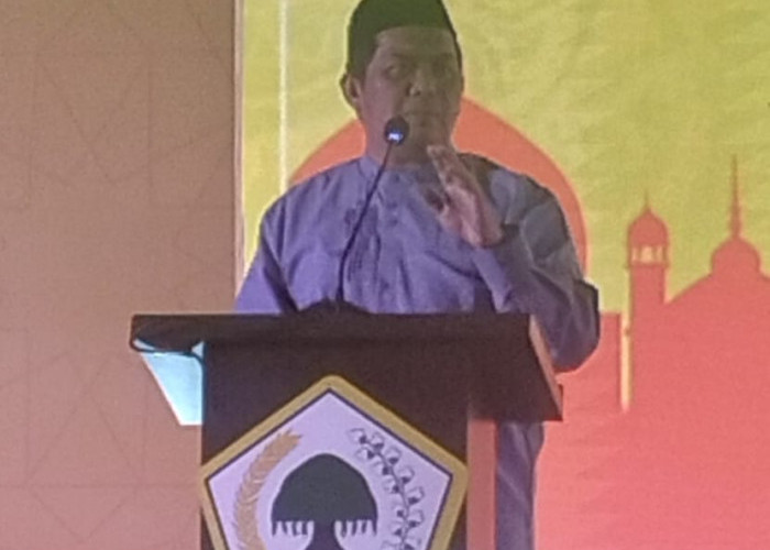 Buka Puasa Bersama Golkar Makassar, Prof Suhufi Soroti Keteguhan Appi,Dua Kali Kekalahan hingga Jadi Wali Kota