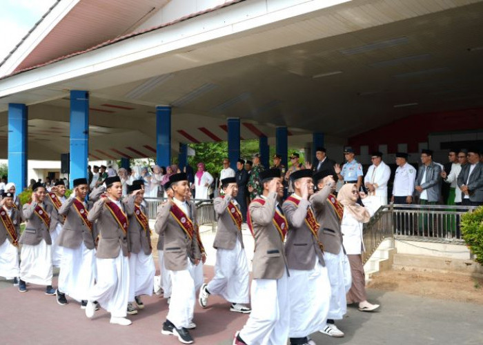 Momen Hari Santri, Bupati Maros Serukan Penguasaan Sains dan Teknologi