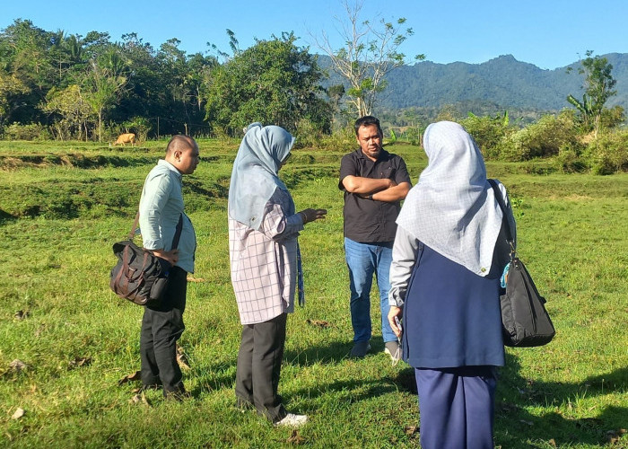 Tim Kemendikasmen Visitasi Lokasi Pembangunan Sekolah Unggulan KKSS di Bone